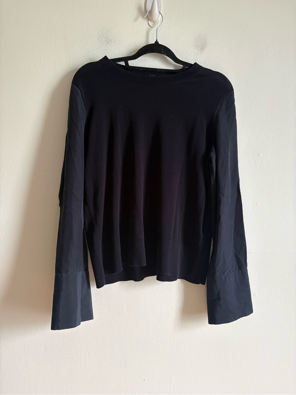 COS Sz M Navy Mixed Media Cotton Silk Minimalist Sweater - Picture 2 of 10